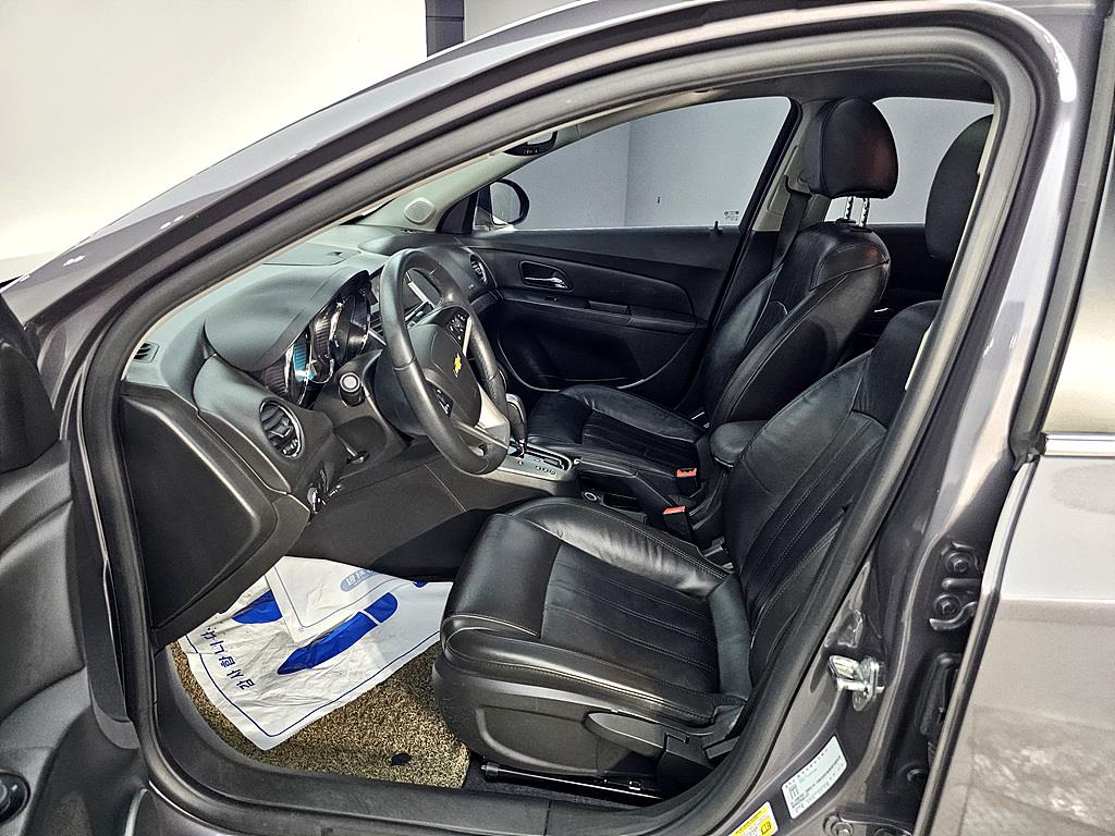 Chevrolet Cruise - Vista 8