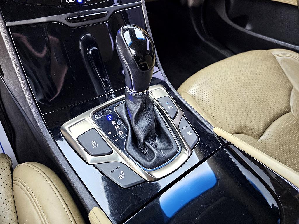 HYUNDAI Grandeur 2011 Gris - Importación desde Corea - HF Imports Iquique - Foto 15