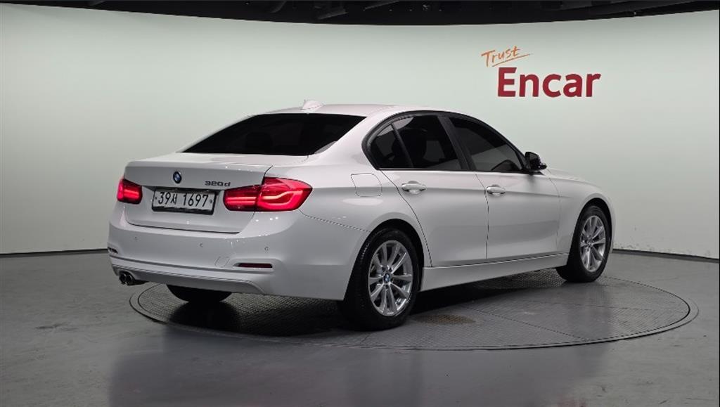 BMW 3 series - Vista 2
