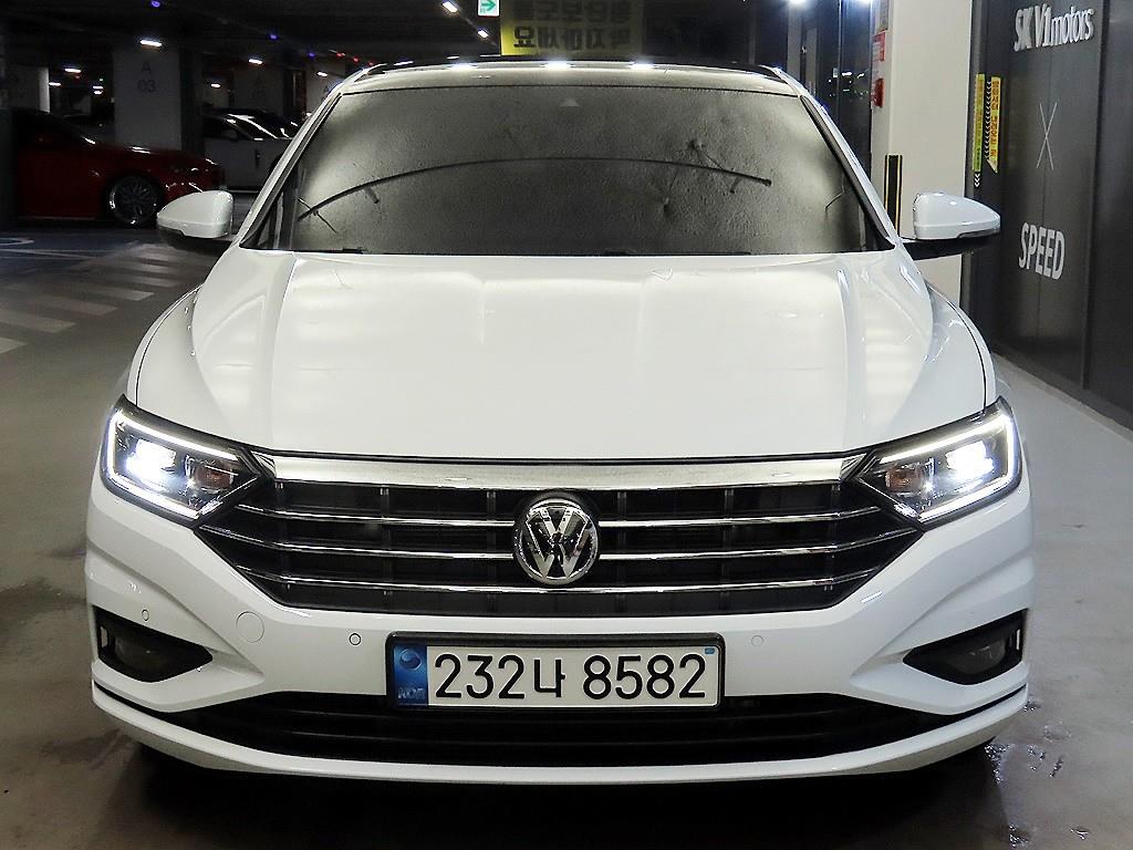 Volkswagen Jetta - Vista 2