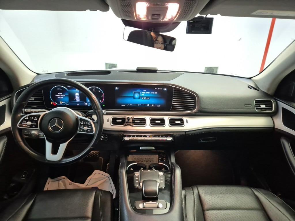Mercedes Benz GLE Class - Vista 7