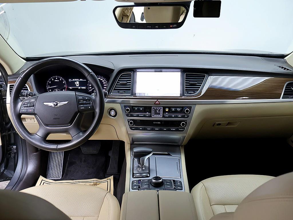 Genesis G80 - Vista 9