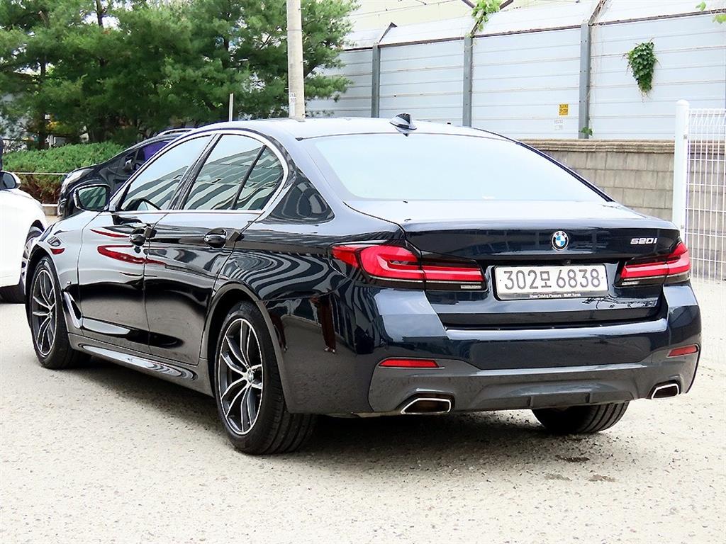 BMW 5 Series - Vista 3