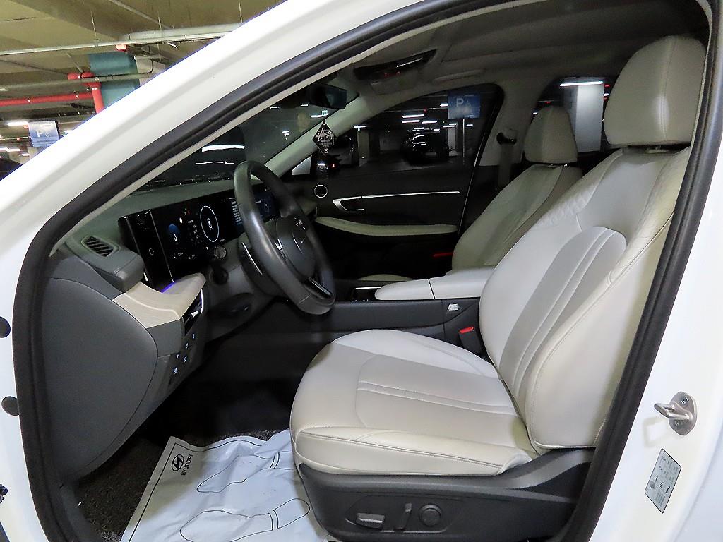 HYUNDAI Sonata - Vista 6