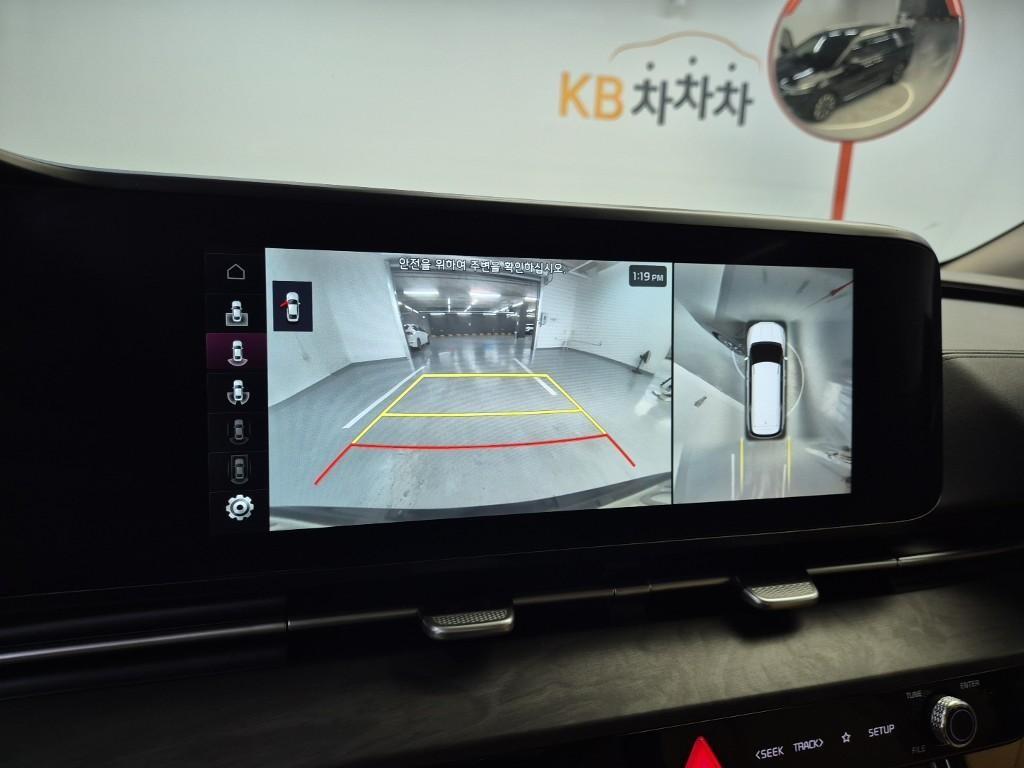 KIA Carnival - Vista 9