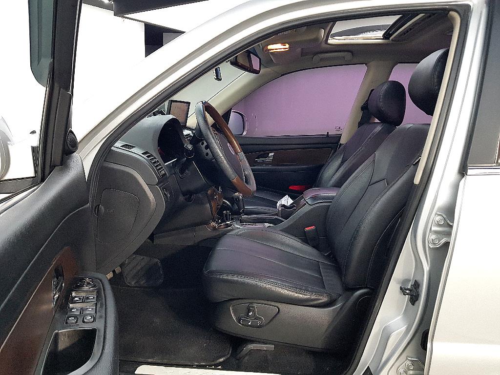Ssangyong Rexton - Vista 8