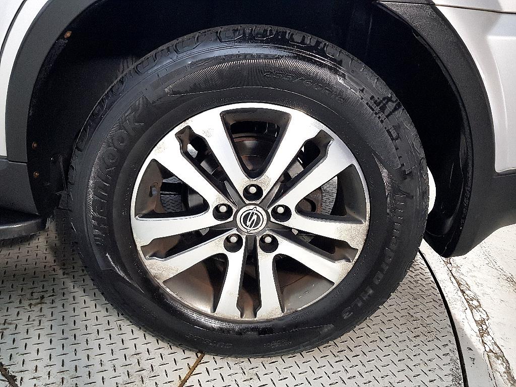 Ssangyong Rexton 2013 Plateado - Importación desde Corea - HF Imports Iquique - Foto 20
