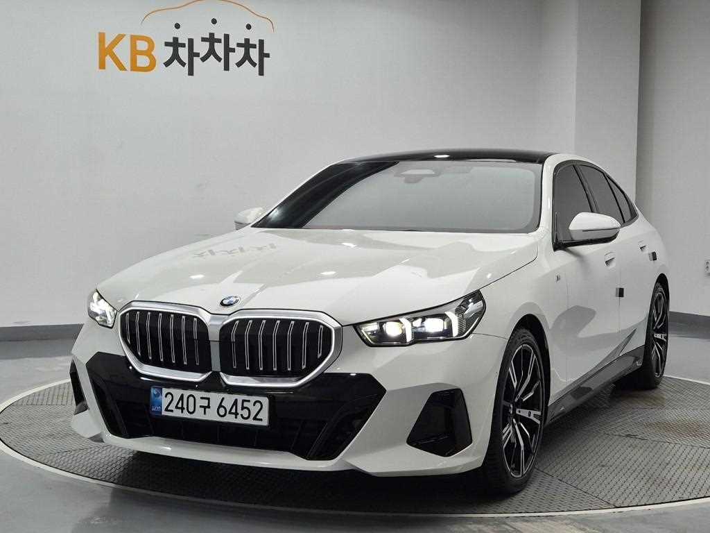 BMW 5 Series 2025 Blanco - Importación desde Corea - HF Imports Iquique - Foto 1