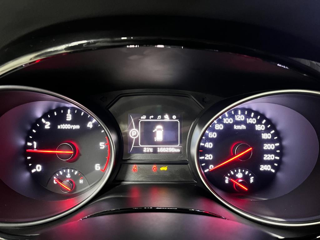 KIA Carnival 2015 Blanco - Importación desde Corea - HF Imports Iquique - Foto 16