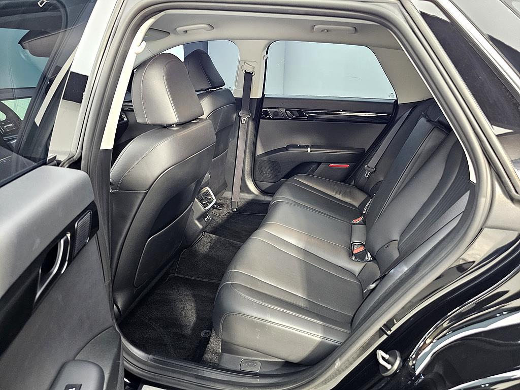 HYUNDAI Grandeur - Vista 9