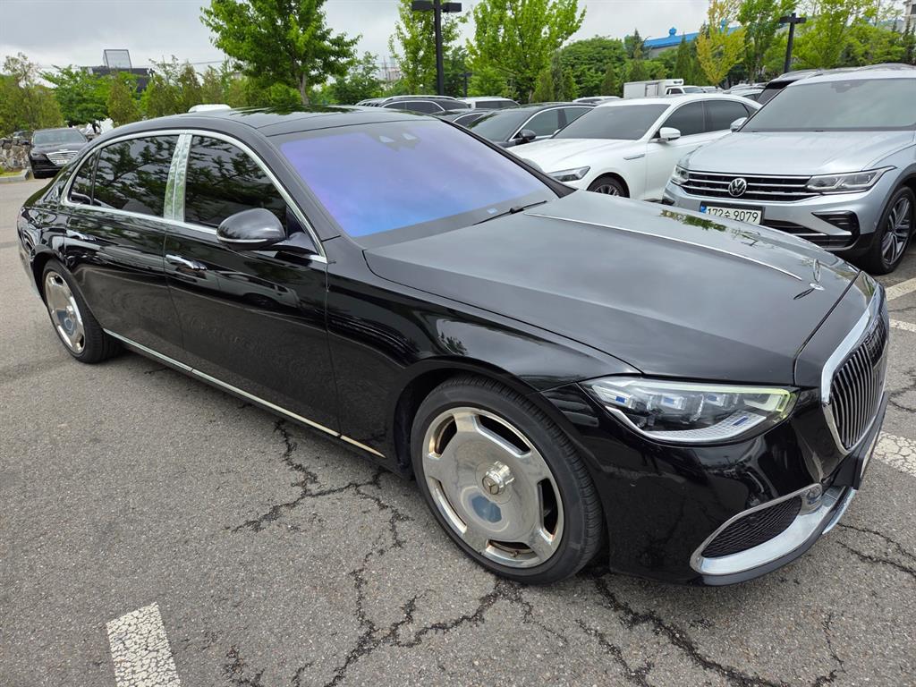 Mercedes Benz S Class - Vista 3