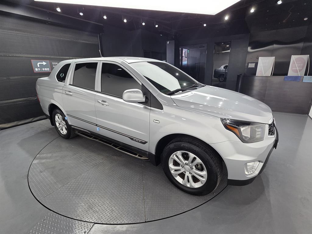 Ssangyong Korando - Vista 5