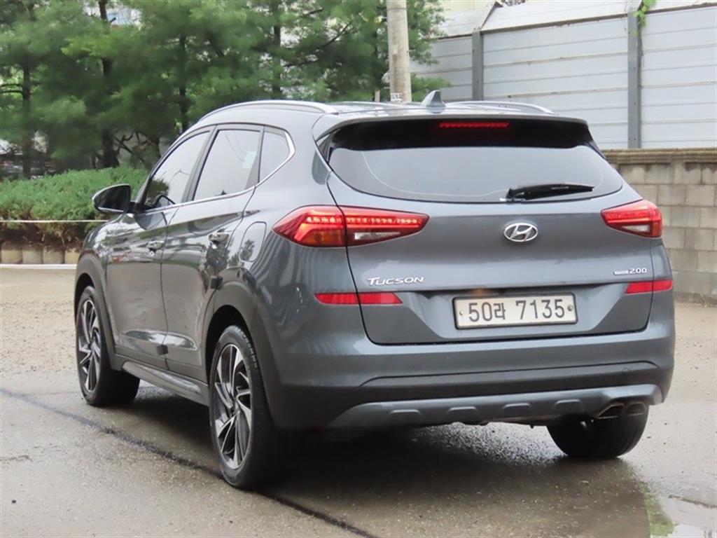 HYUNDAI Tucson - Vista 5