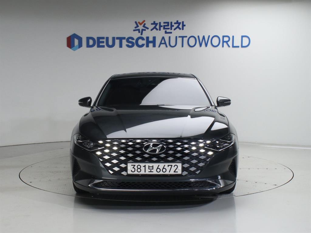 HYUNDAI Grandeur - Vista 3