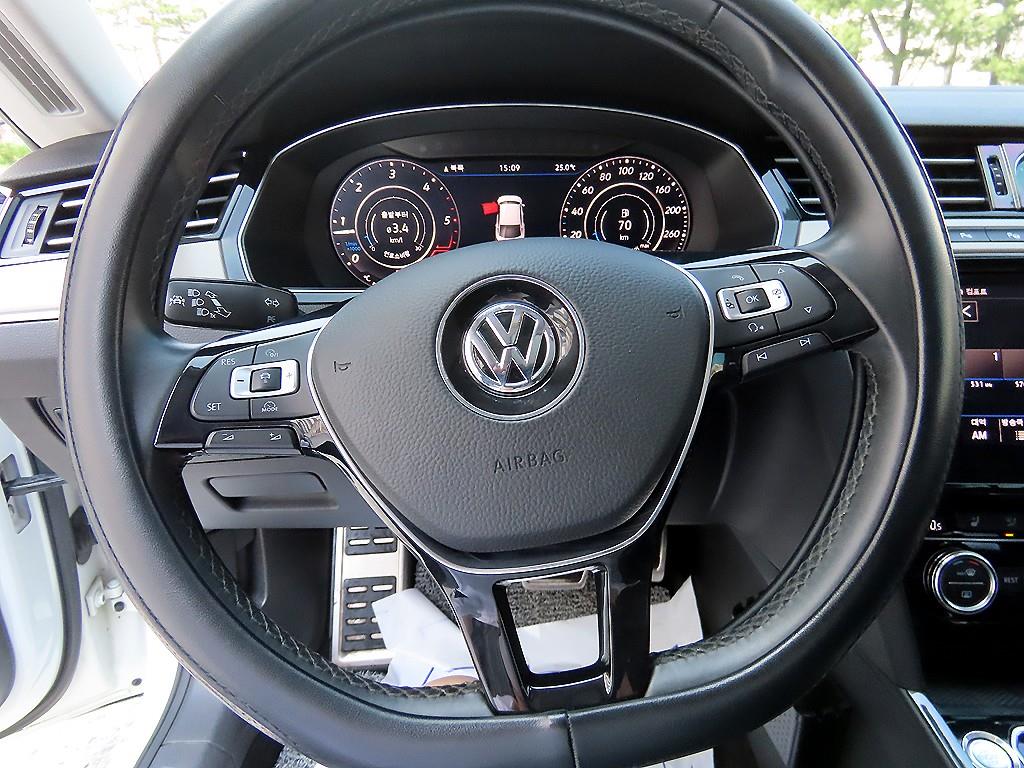 Volkswagen Arteon - Vista 8