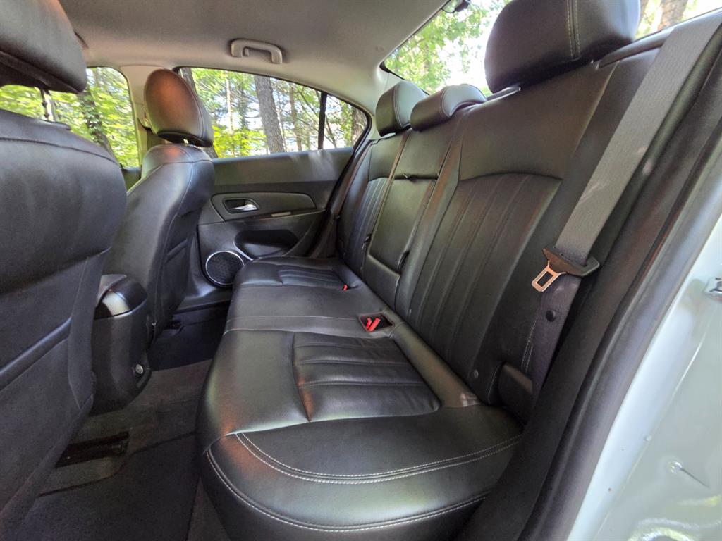Chevrolet Cruise - Vista 6