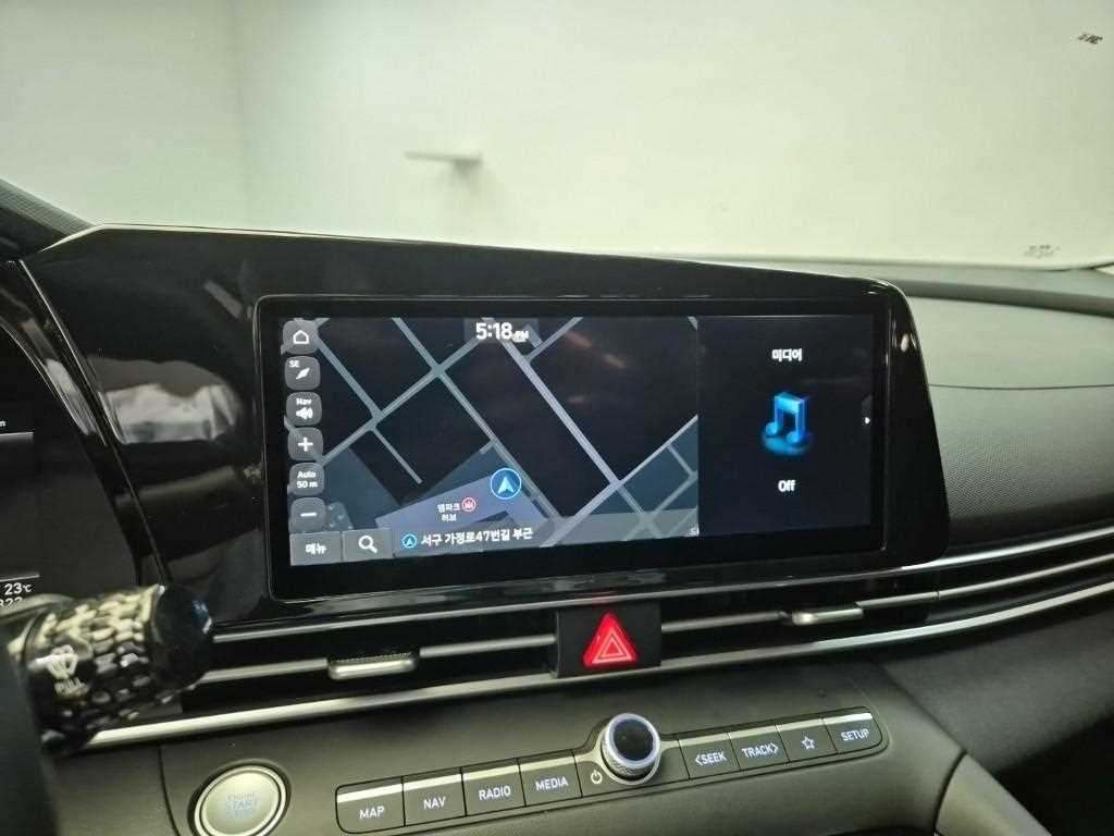 HYUNDAI Avante 2021 Negro - Importación desde Corea - HF Imports Iquique - Foto 13