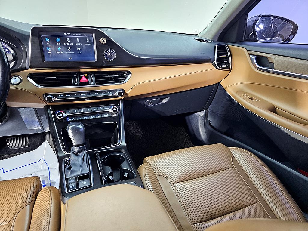 HYUNDAI Grandeur - Vista 10