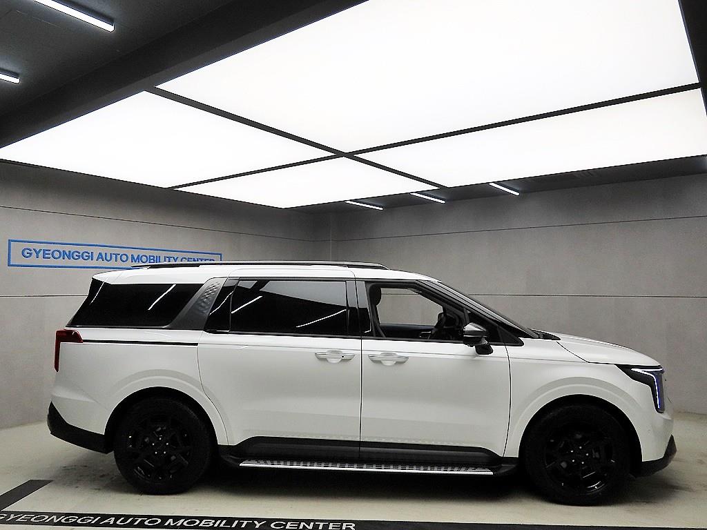 KIA Carnival - Vista 2