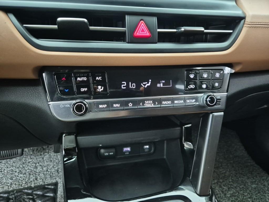 KIA Seltos - Vista 10