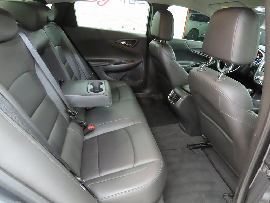 Chevrolet Malibu - Vista 6