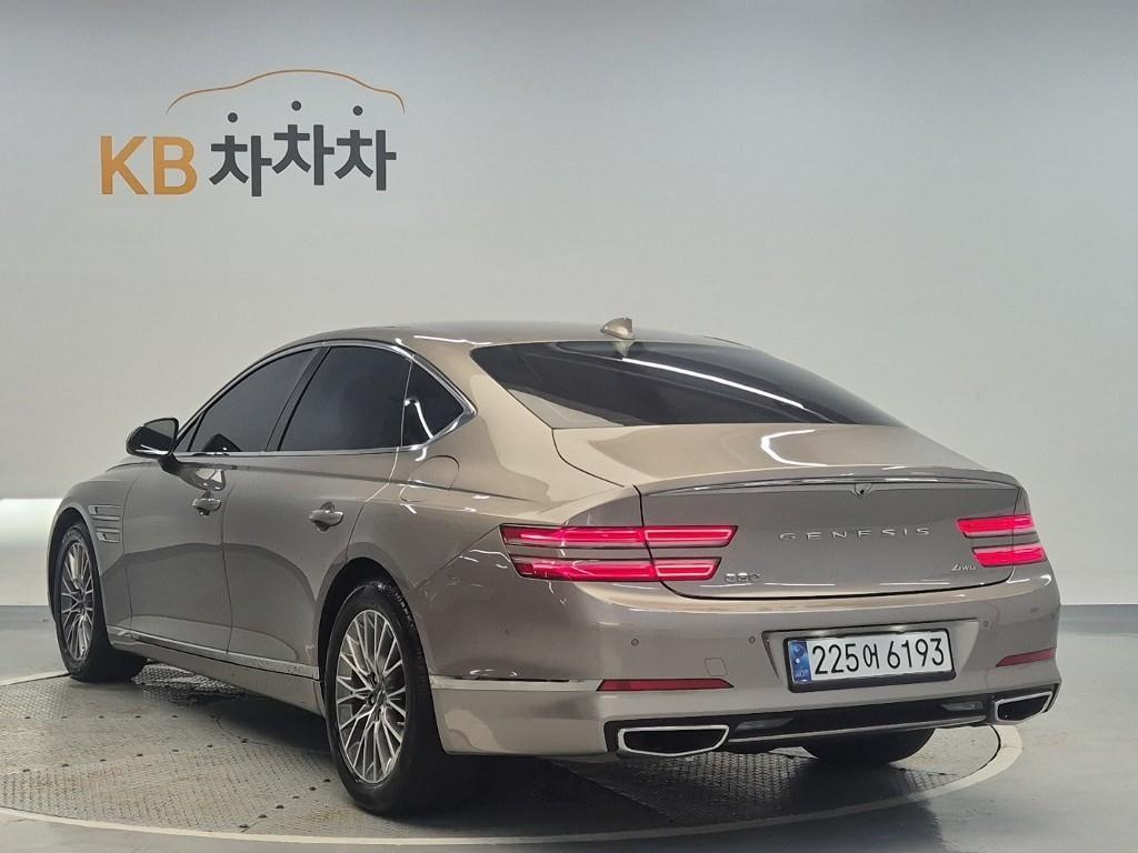 Genesis G80 - Vista 2