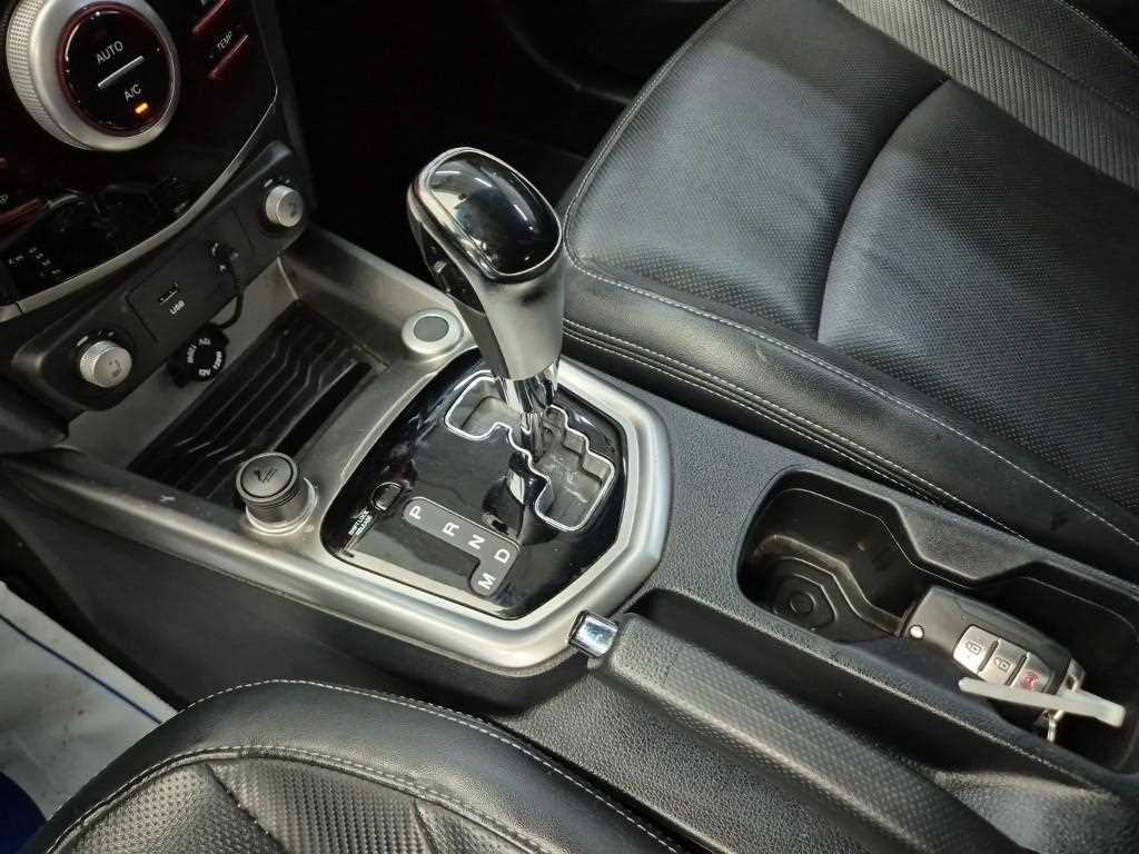 Ssangyong Tivoli - Vista 8