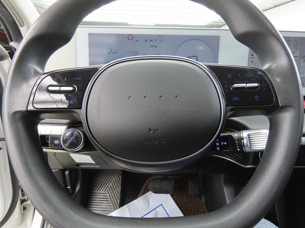 HYUNDAI Ioniq 5 - Vista 9