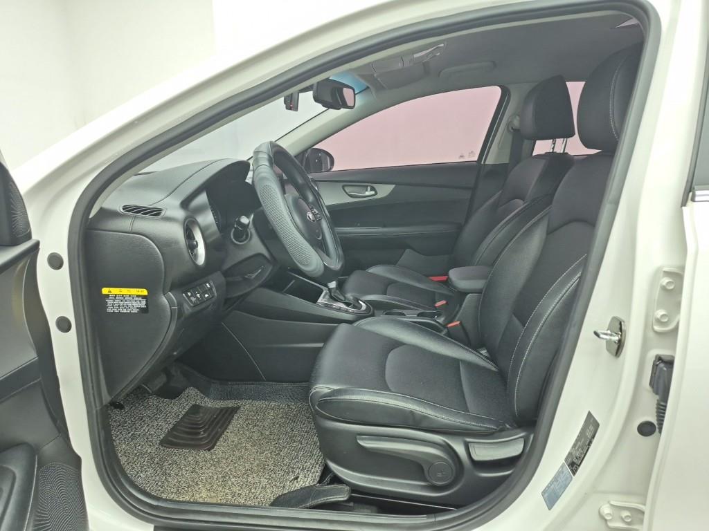 KIA K3 - Vista 11