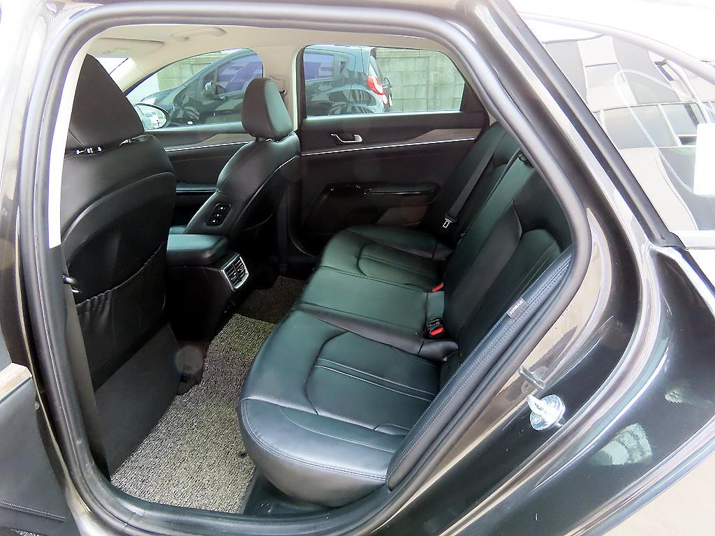 KIA K5 - Vista 6