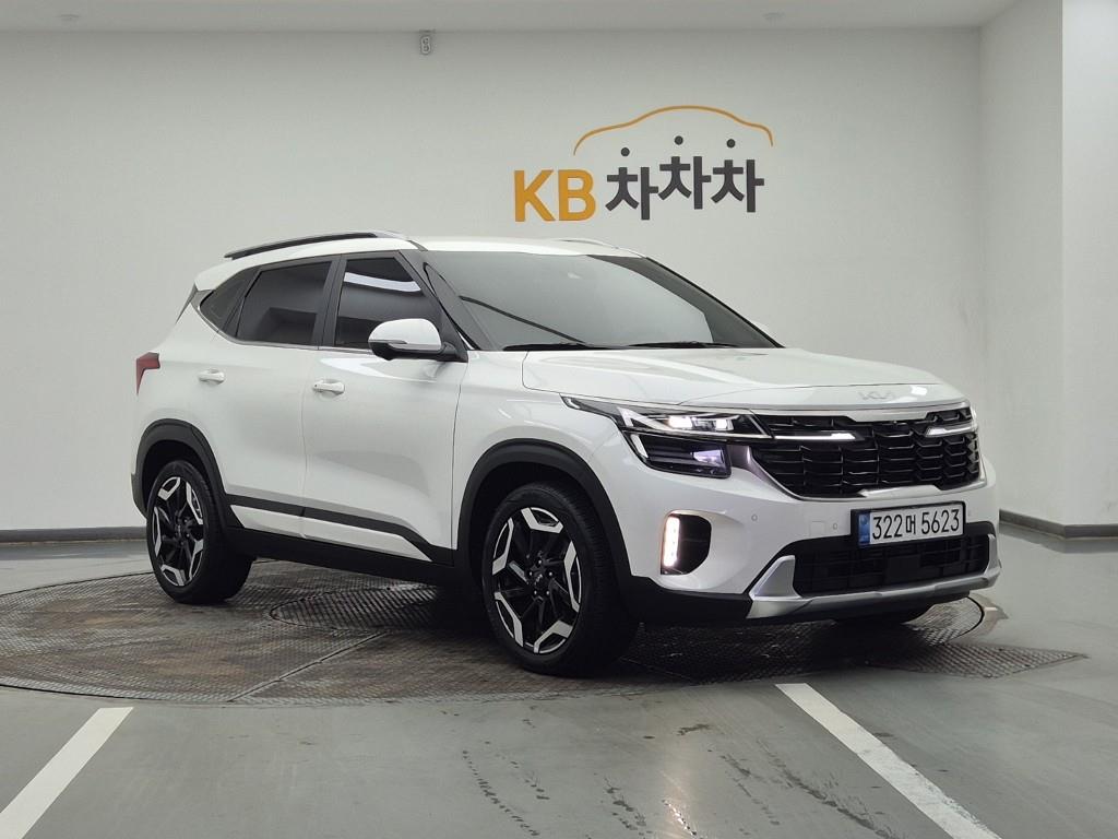 KIA Seltos - Vista 2