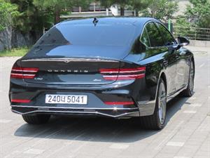 Genesis G80 - Vista 6