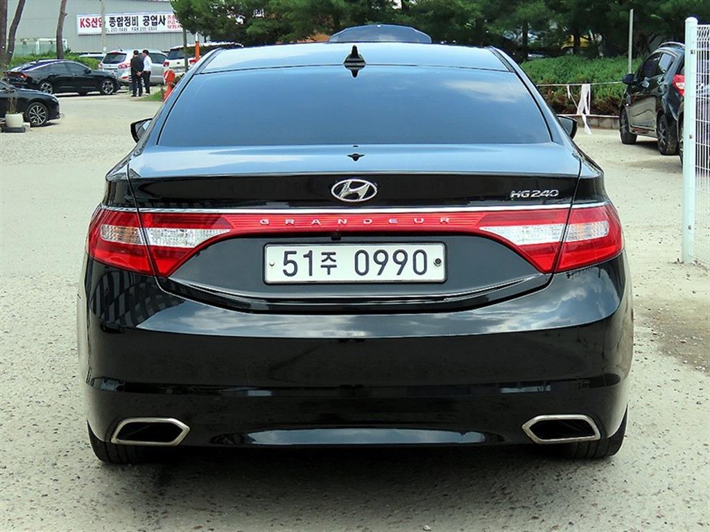 HYUNDAI Grandeur - Vista 4