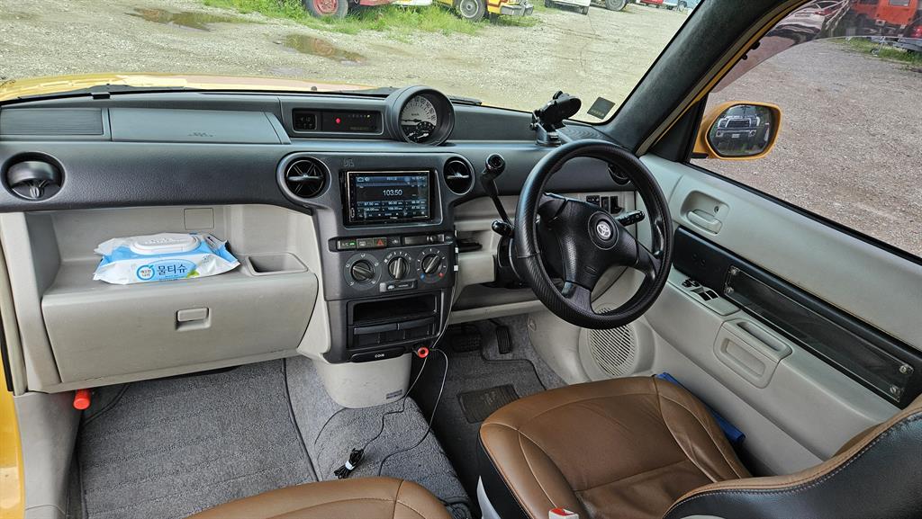 Toyota bB - Vista 7