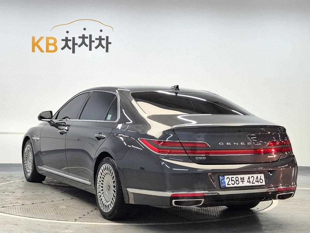 Genesis G90 - Vista 2