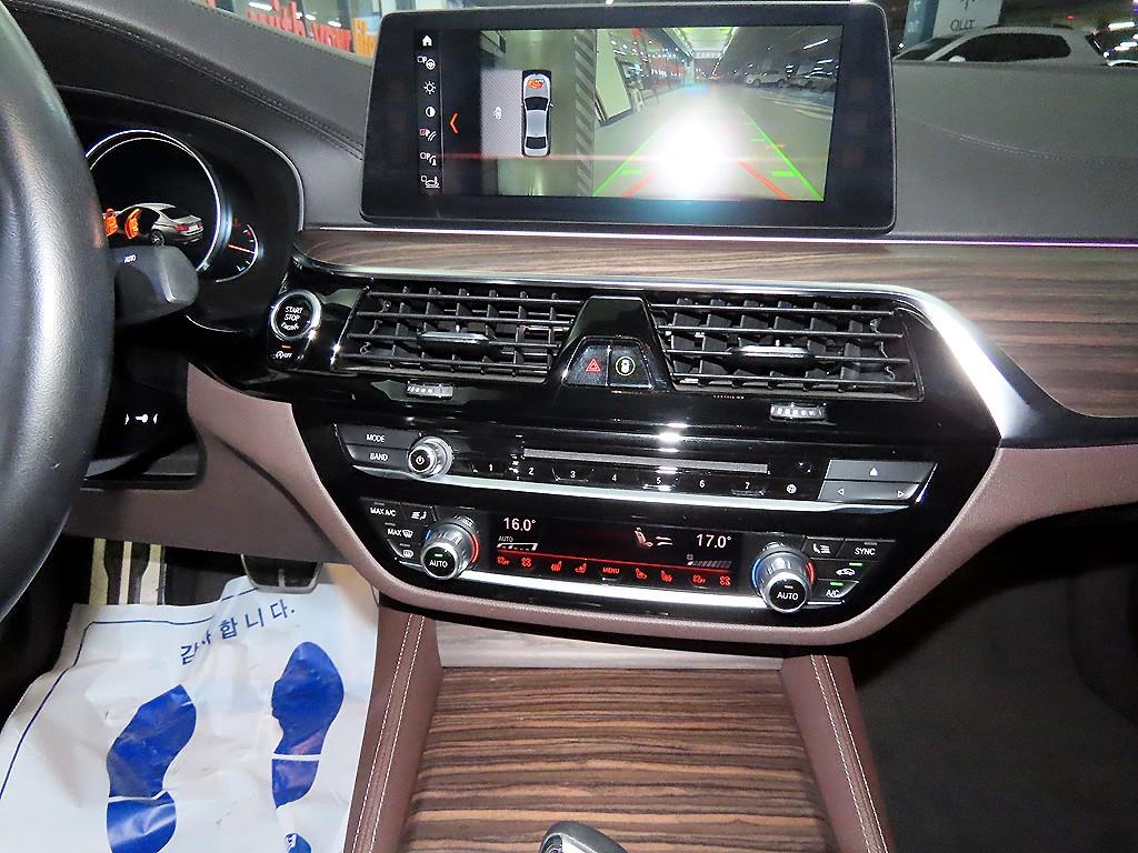 BMW 5 Series - Vista 11