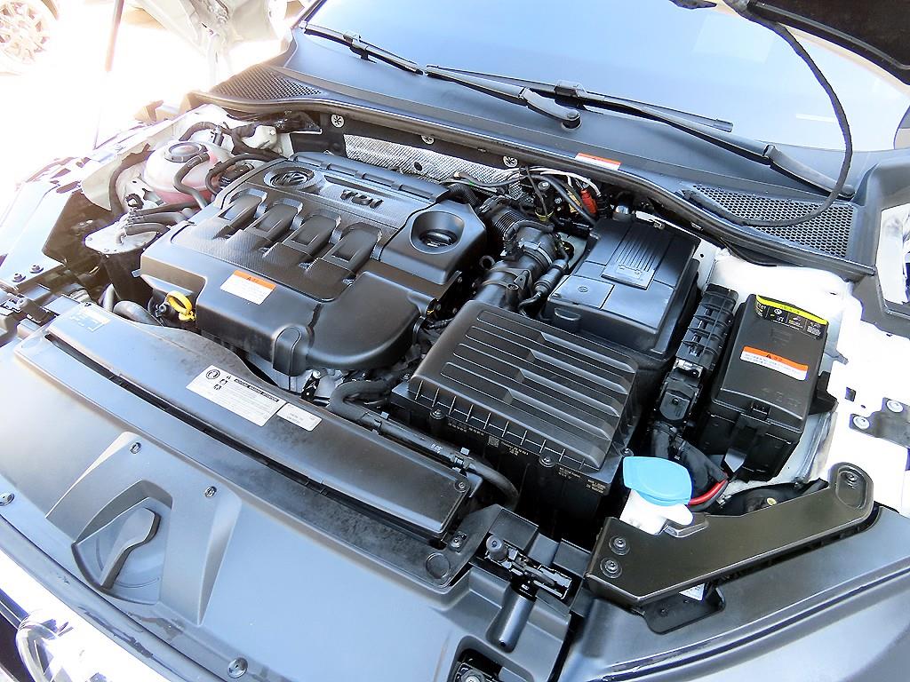 Volkswagen Arteon 2018 Blanco - Importación desde Corea - HF Imports Iquique - Foto 19