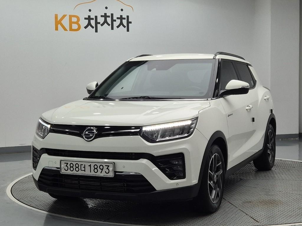 Ssangyong Tivoli 2022 Blanco - Importación desde Corea - HF Imports Iquique - Foto 1