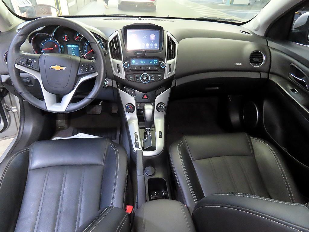 Chevrolet Cruise - Vista 10