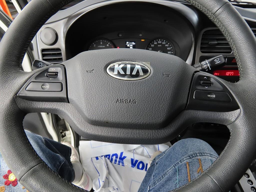 Small Truck (Completed) a live fish car - Vista 8