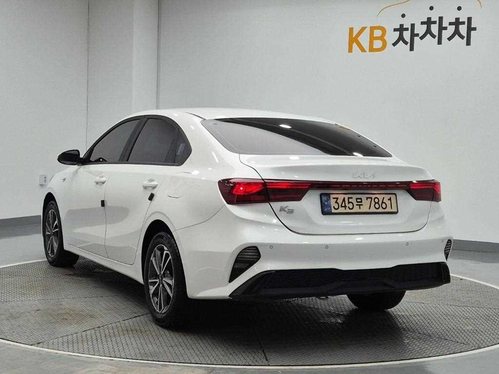 KIA K3 - Vista 2