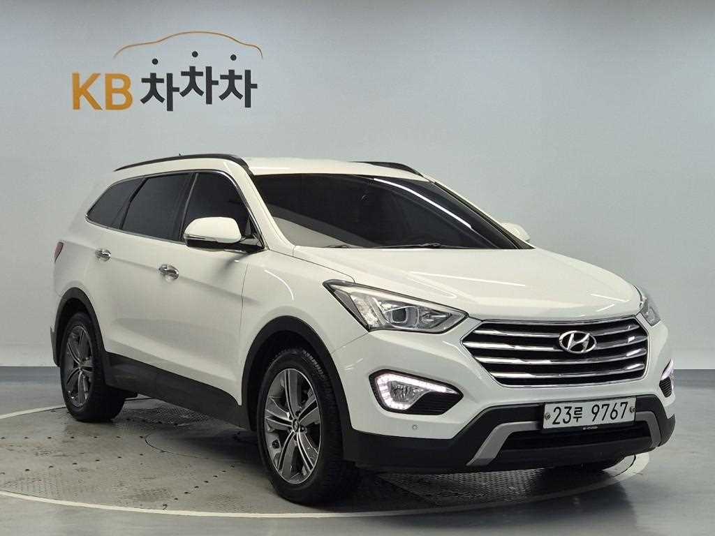 HYUNDAI Maxcruz - Vista 4