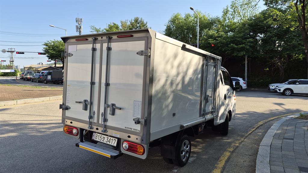 Small Truck Freezer Box(Low Deck) - Vista 3