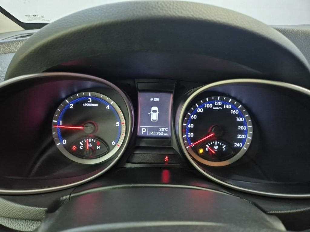 HYUNDAI Santa Fe - Vista 6