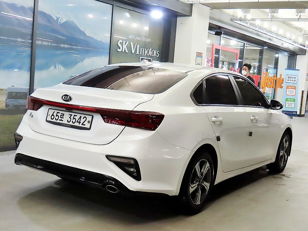 KIA K3 - Vista 4