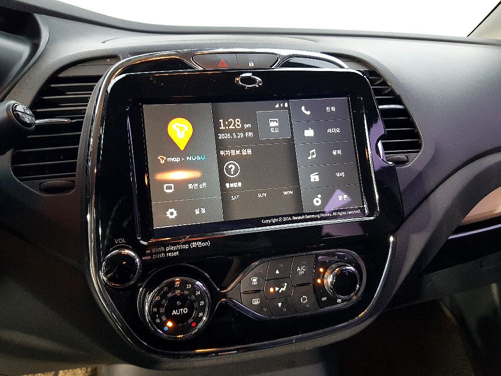 SAMSUNG QM3 - Vista 12