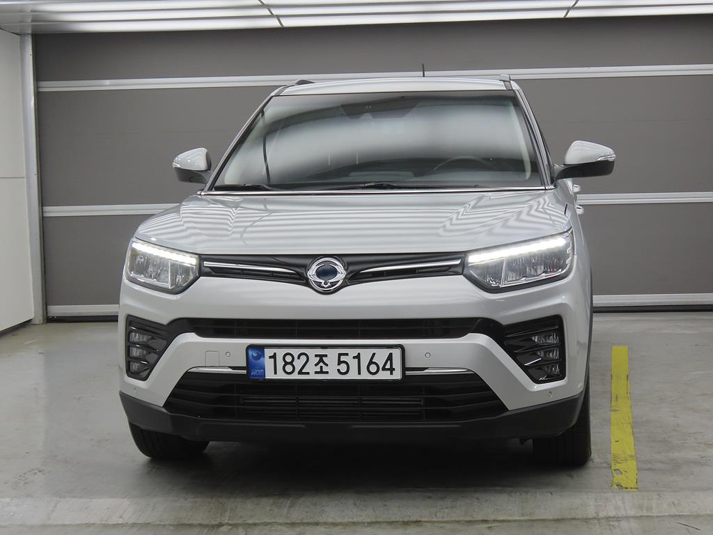 Ssangyong Tivoli - Vista 2