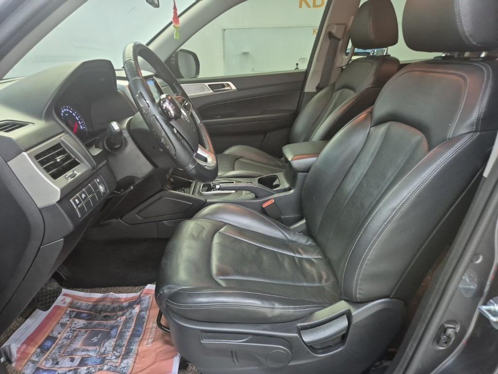 Ssangyong Rexton - Vista 10