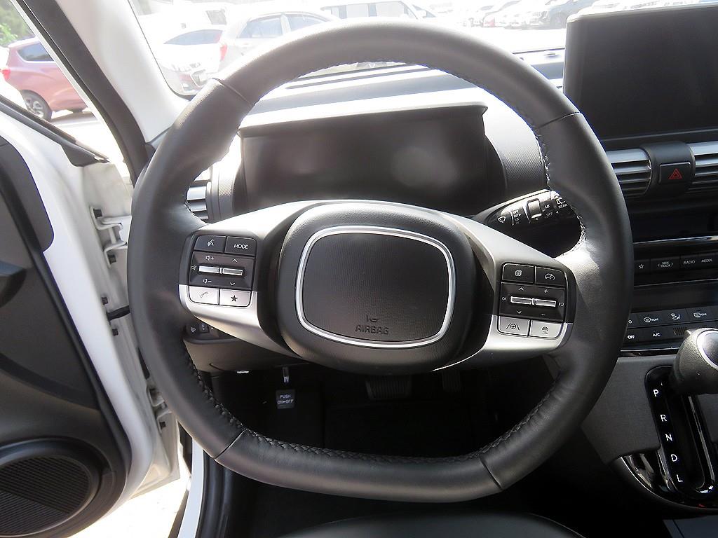 HYUNDAI Casper - Vista 10