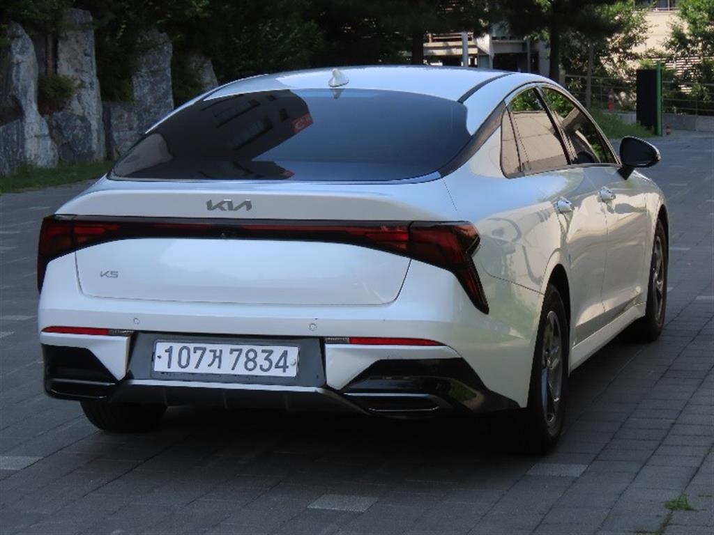 KIA K5 - Vista 5